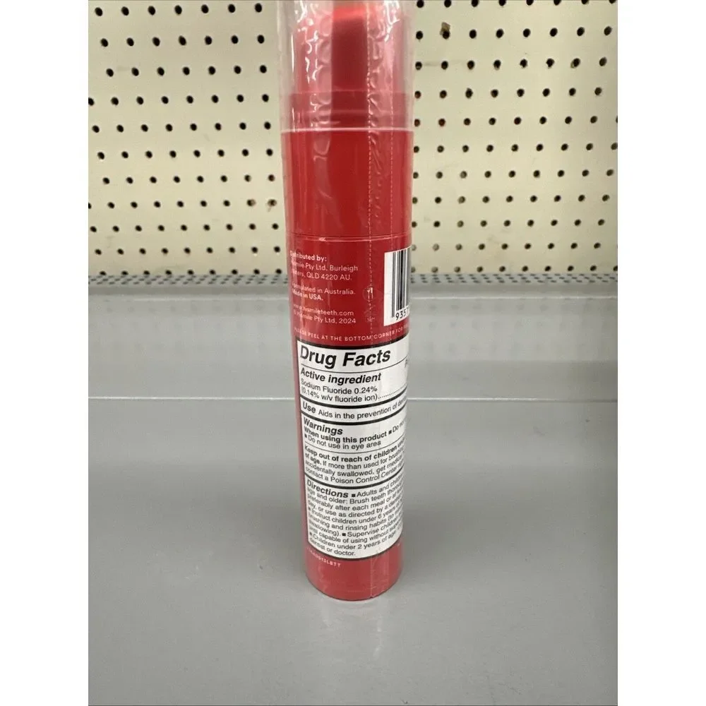 HISMILE‎ 2.1oz CANDY CANE FLAVOR FLUORIDE TOOTHPASTE-EXP. 09/2026